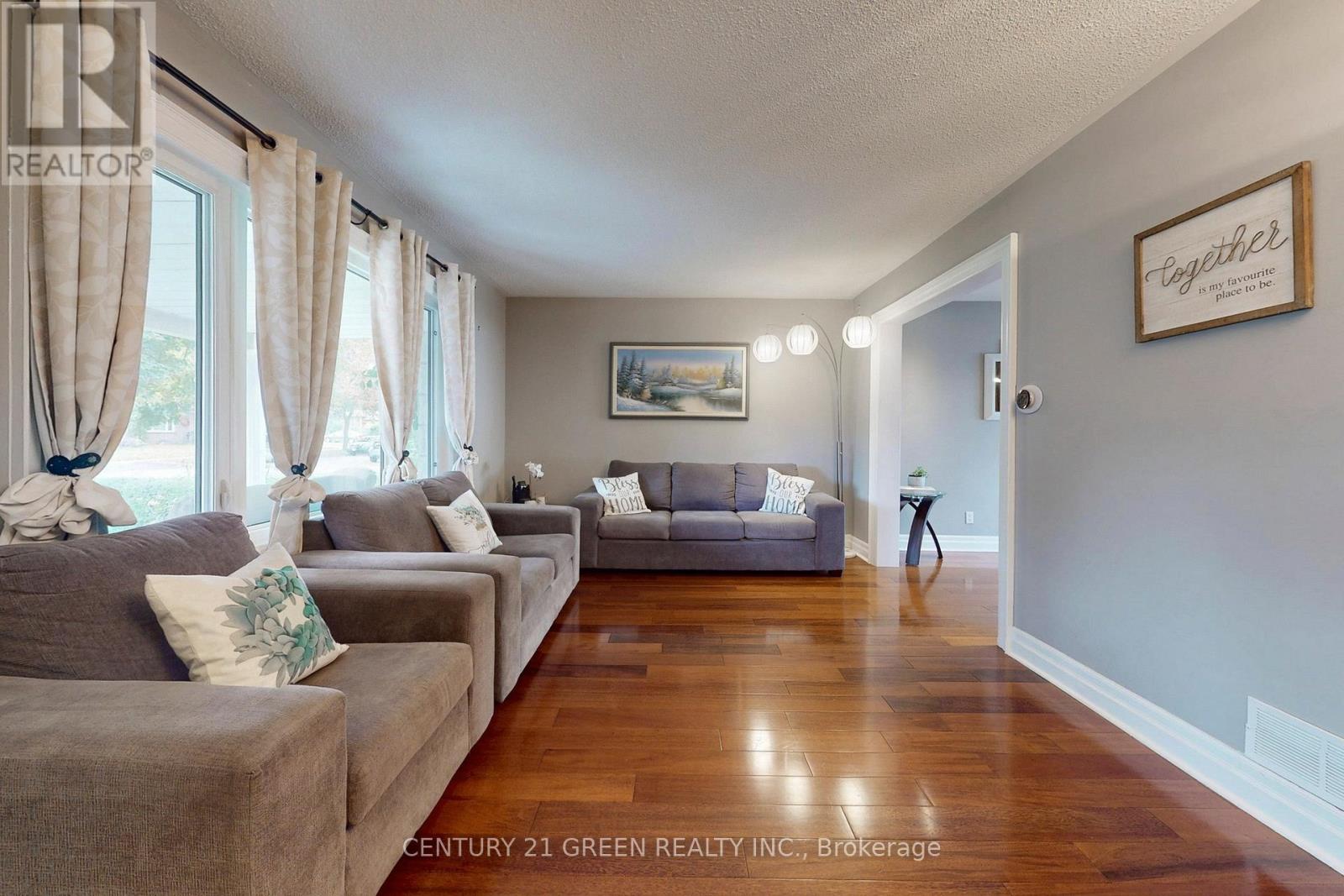 14 Heggie Road, Brampton, Ontario  L6V 2K3 - Photo 14 - W12473029