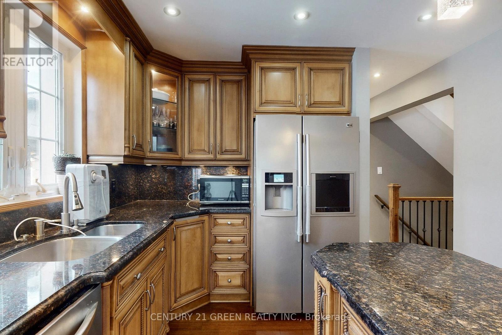 14 Heggie Road, Brampton, Ontario  L6V 2K3 - Photo 20 - W12473029