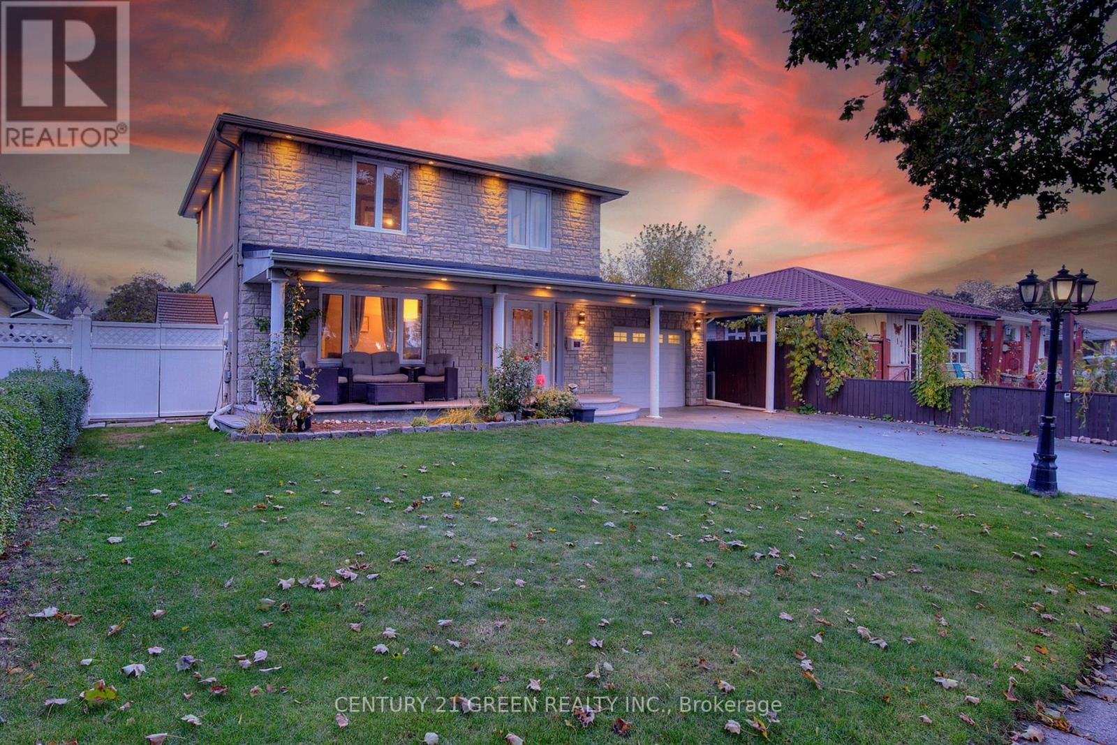 14 Heggie Road, Brampton, Ontario  L6V 2K3 - Photo 4 - W12473029