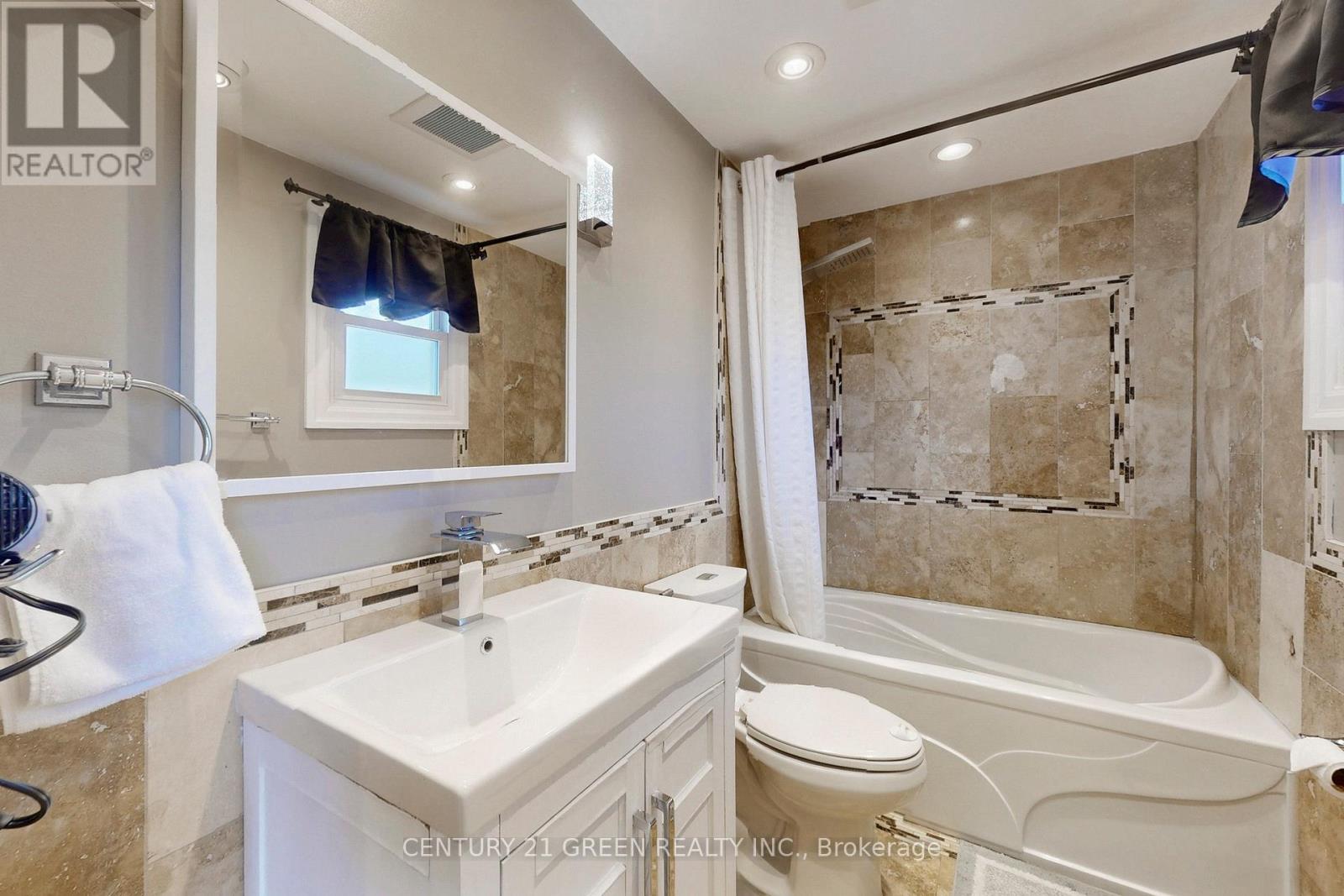 14 Heggie Road, Brampton, Ontario  L6V 2K3 - Photo 40 - W12473029