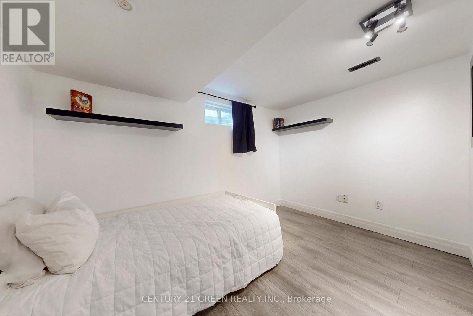 14 Heggie Road, Brampton, Ontario  L6V 2K3 - Photo 46 - W12473029