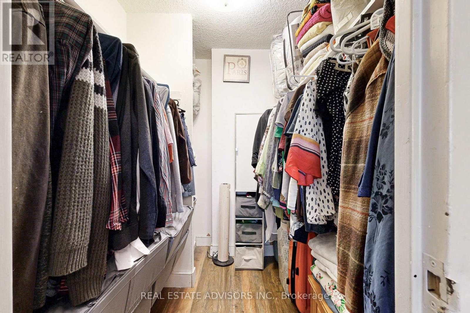 705 - 10 Tobermory Drive, Toronto, Ontario  M3N 2Y5 - Photo 22 - W12473030