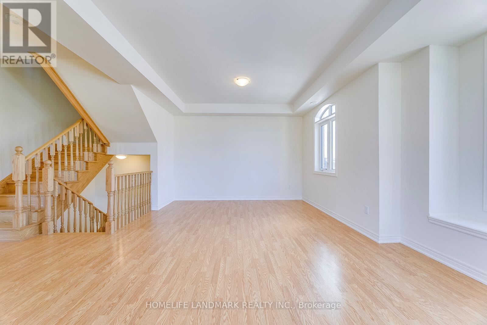 454 Silver Maple Road, Oakville, Ontario  L6H 3P5 - Photo 12 - W12473045