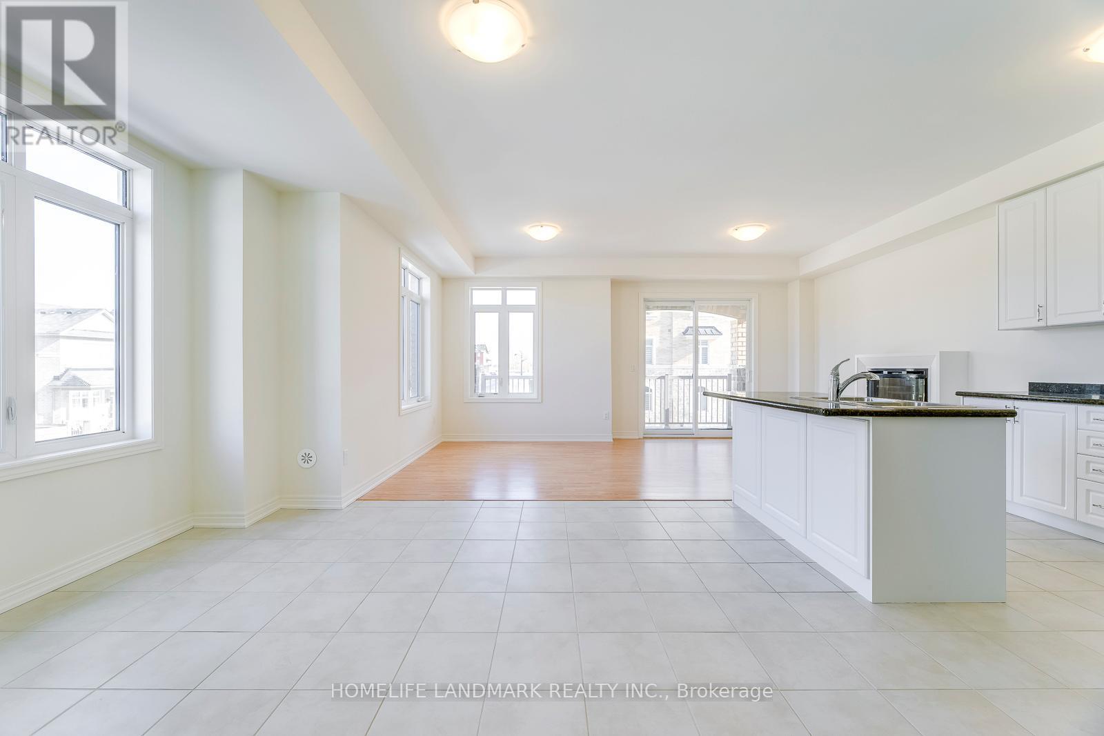 454 Silver Maple Road, Oakville, Ontario  L6H 3P5 - Photo 14 - W12473045
