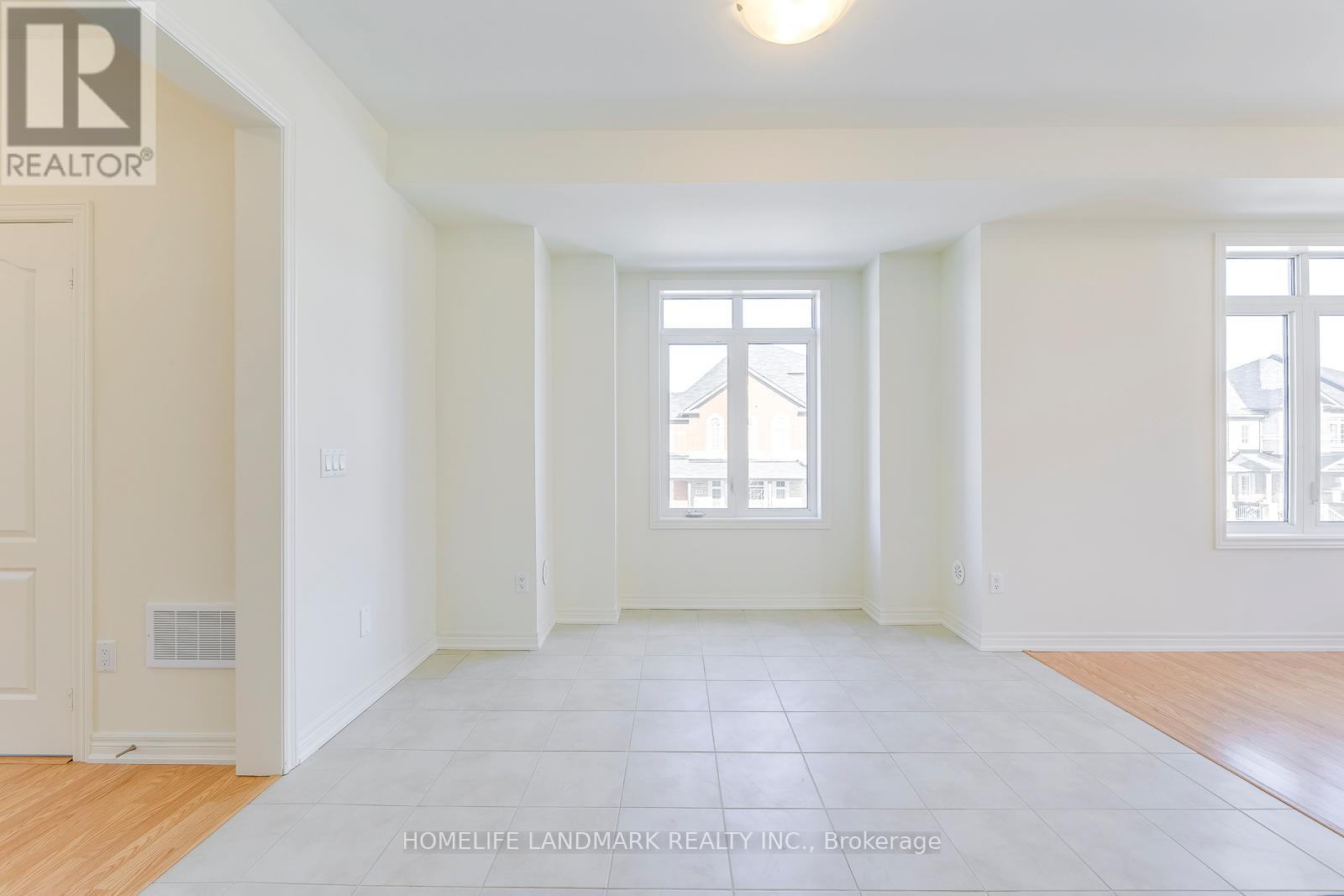 454 Silver Maple Road, Oakville, Ontario  L6H 3P5 - Photo 15 - W12473045