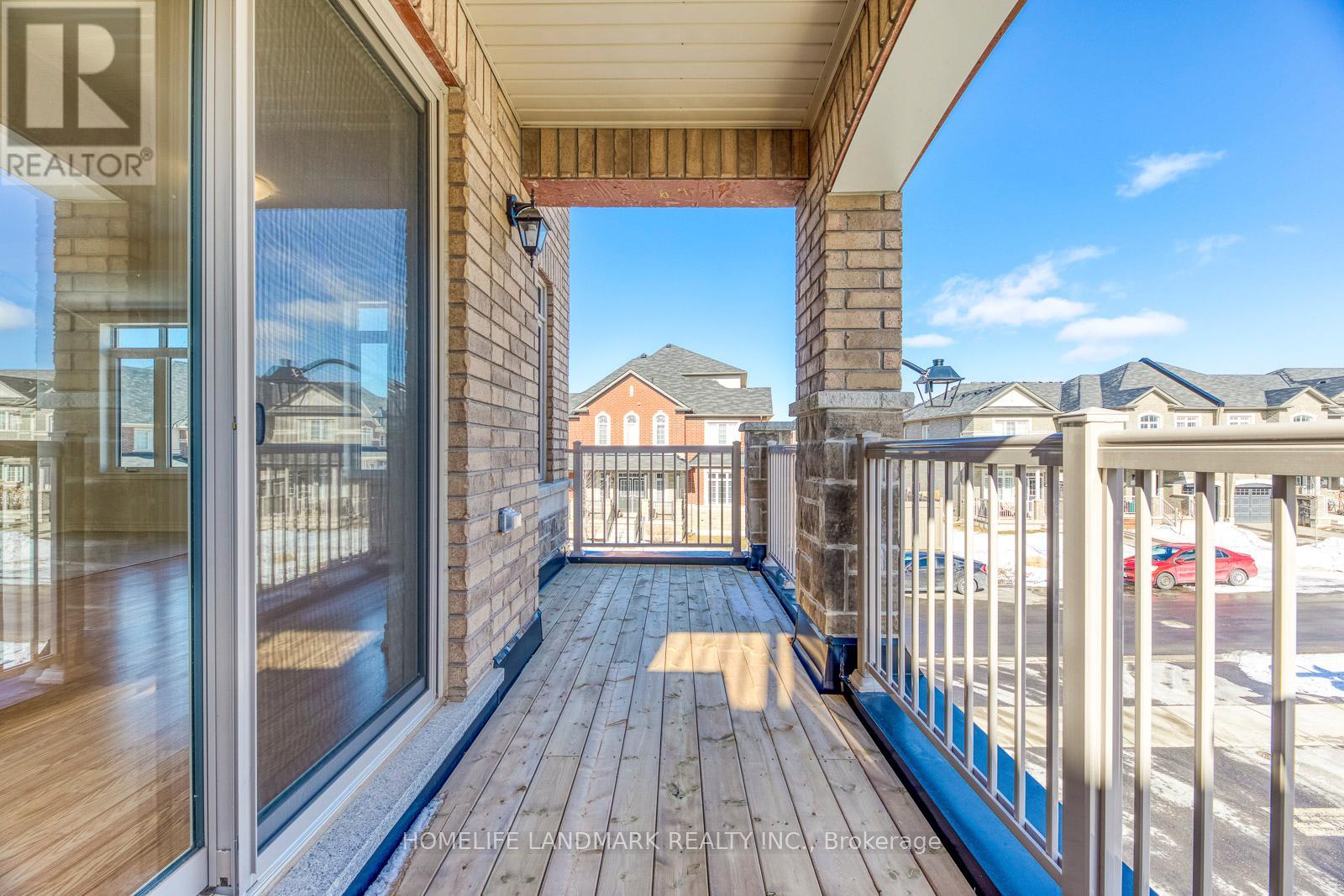 454 Silver Maple Road, Oakville, Ontario  L6H 3P5 - Photo 26 - W12473045