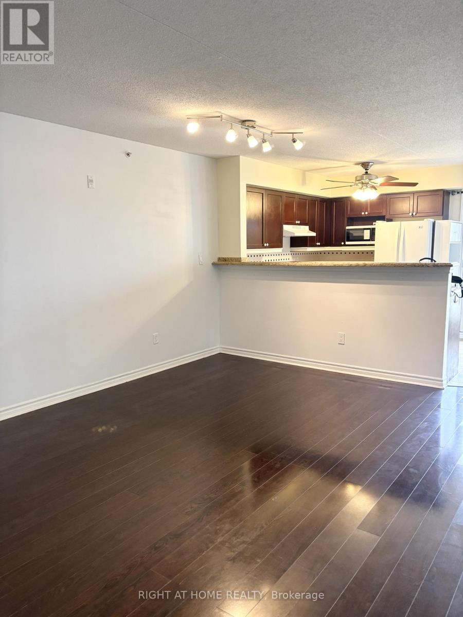 311 - 1479 Maple Avenue, Milton, Ontario  L9T 0B5 - Photo 5 - W12473064