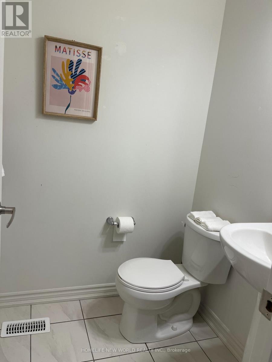 11 Povey Road, Centre Wellington, Ontario  N1M 0J5 - Photo 18 - X12473048