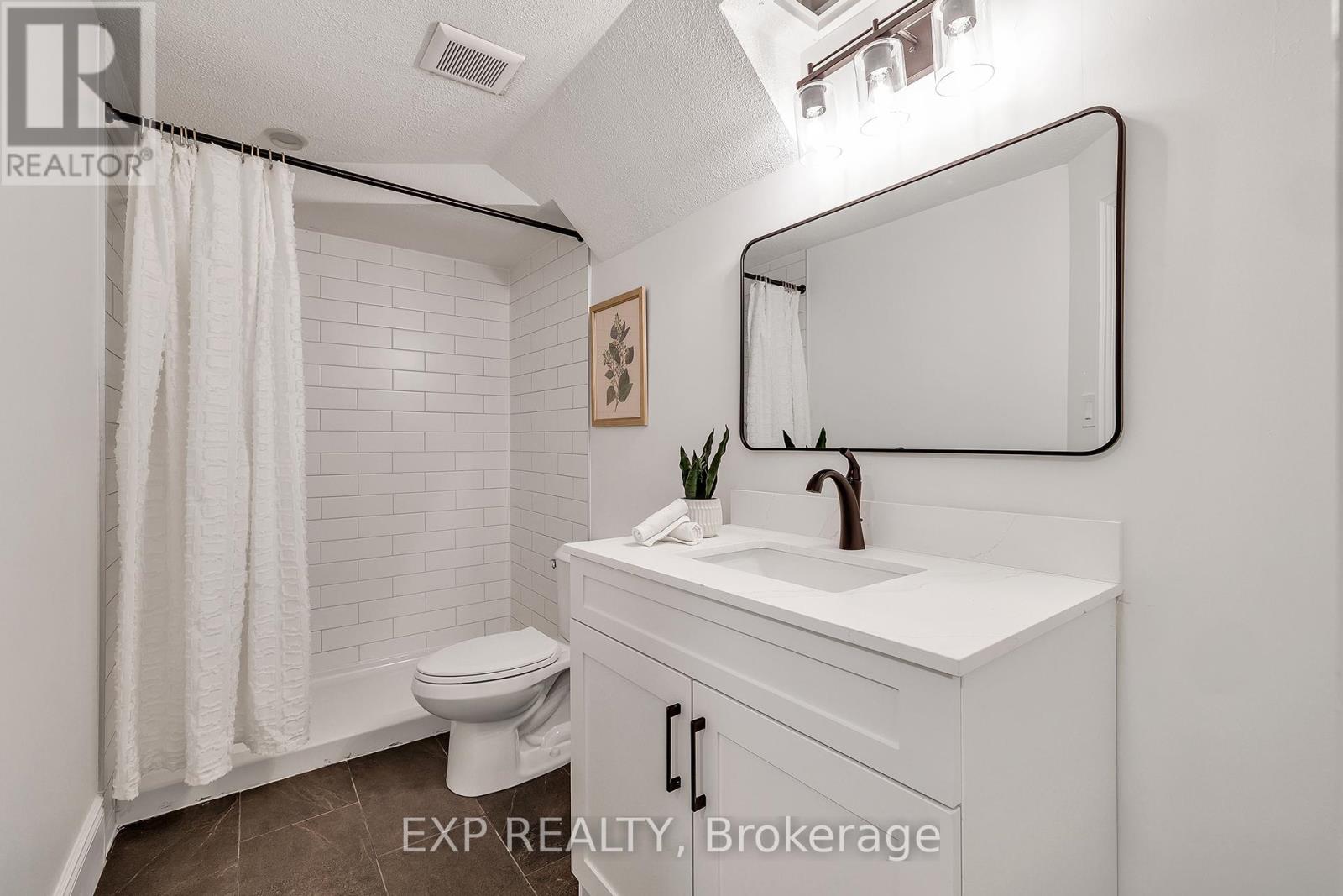 96 Marl Meadow Drive, Kitchener, Ontario  N2R 1L4 - Photo 26 - X12473060