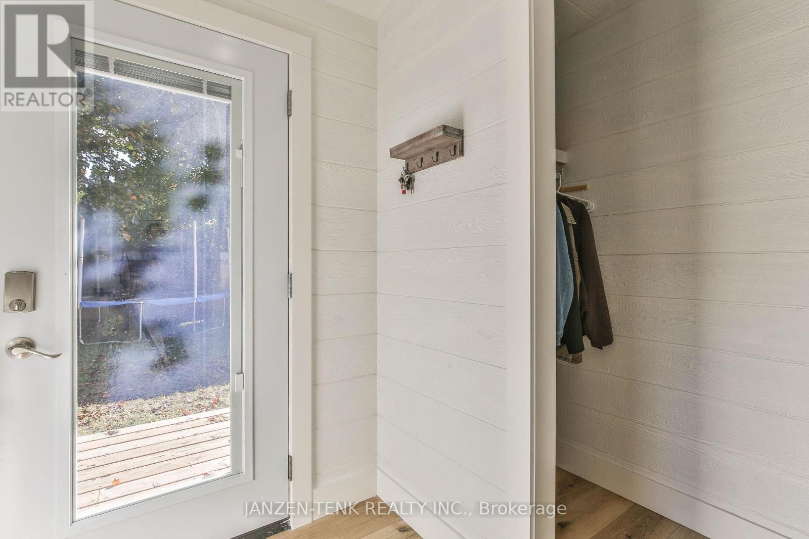 93 Centre St Street, Aylmer, Ontario  N5H 2G6 - Photo 27 - X12473086