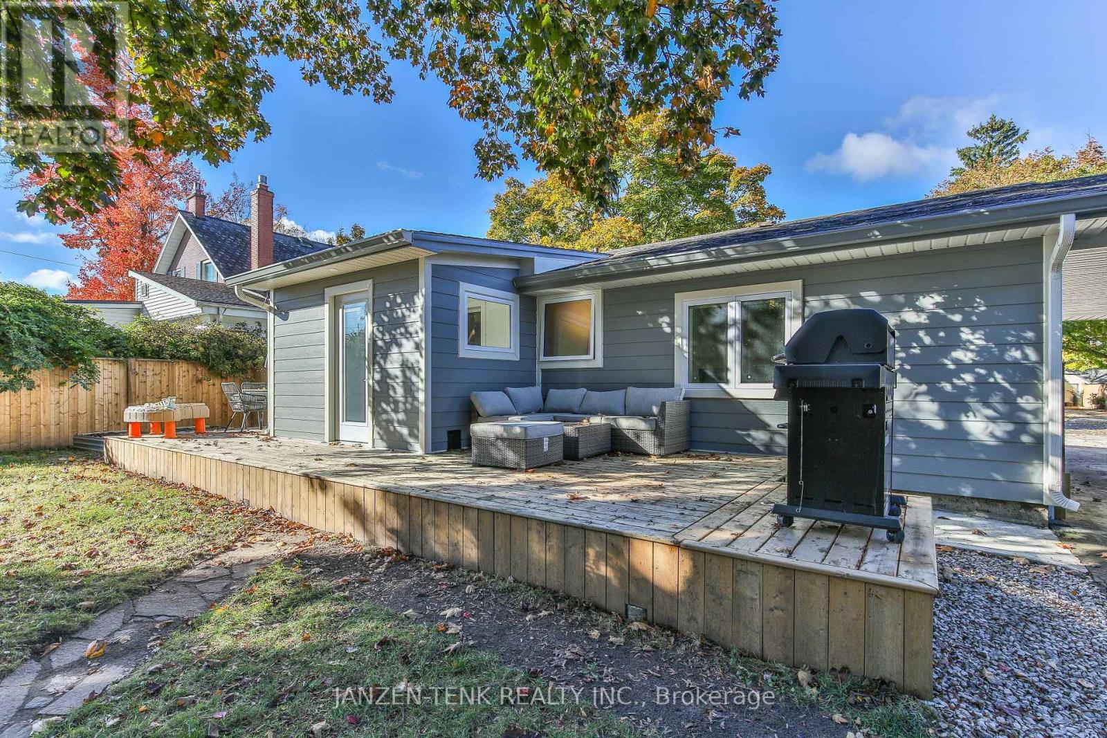 93 Centre St Street, Aylmer, Ontario  N5H 2G6 - Photo 28 - X12473086