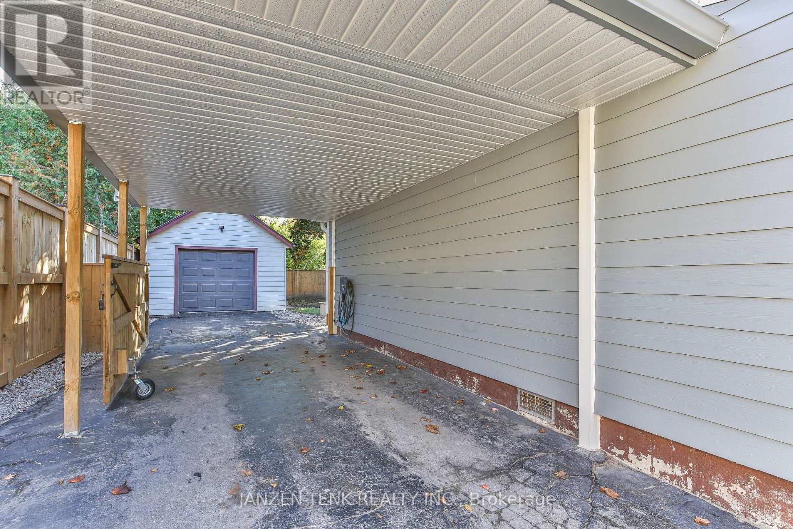 93 Centre St Street, Aylmer, Ontario  N5H 2G6 - Photo 37 - X12473086
