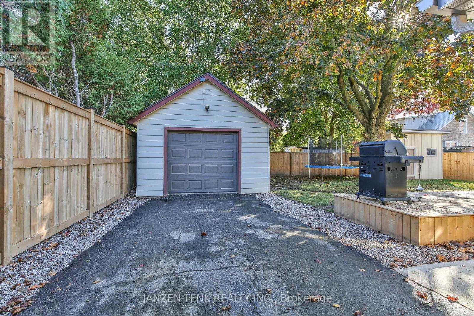 93 Centre St Street, Aylmer, Ontario  N5H 2G6 - Photo 38 - X12473086