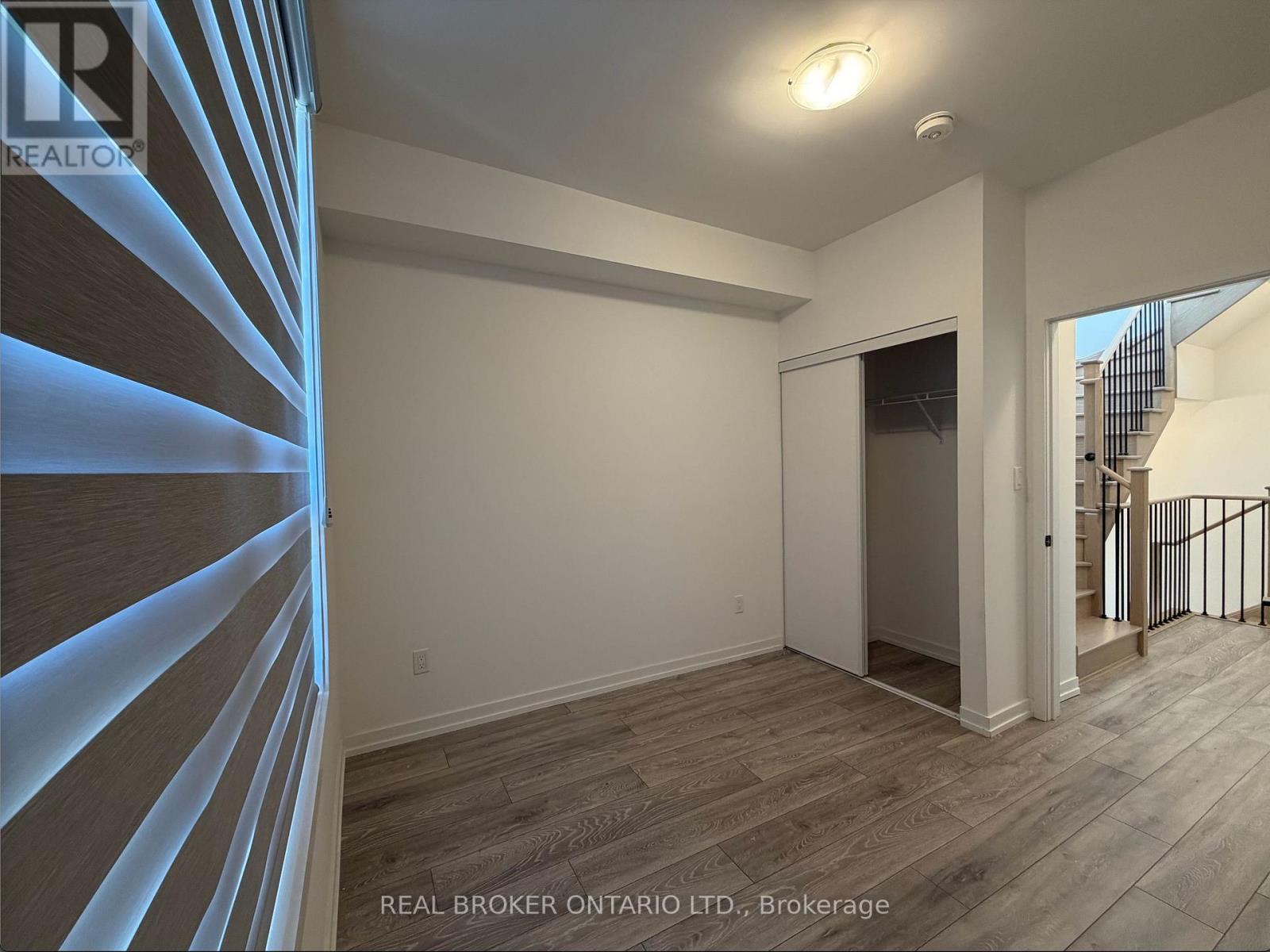 17 - 26 Lytham Green Circle, Newmarket, Ontario  L3Y 0H4 - Photo 19 - N12447010