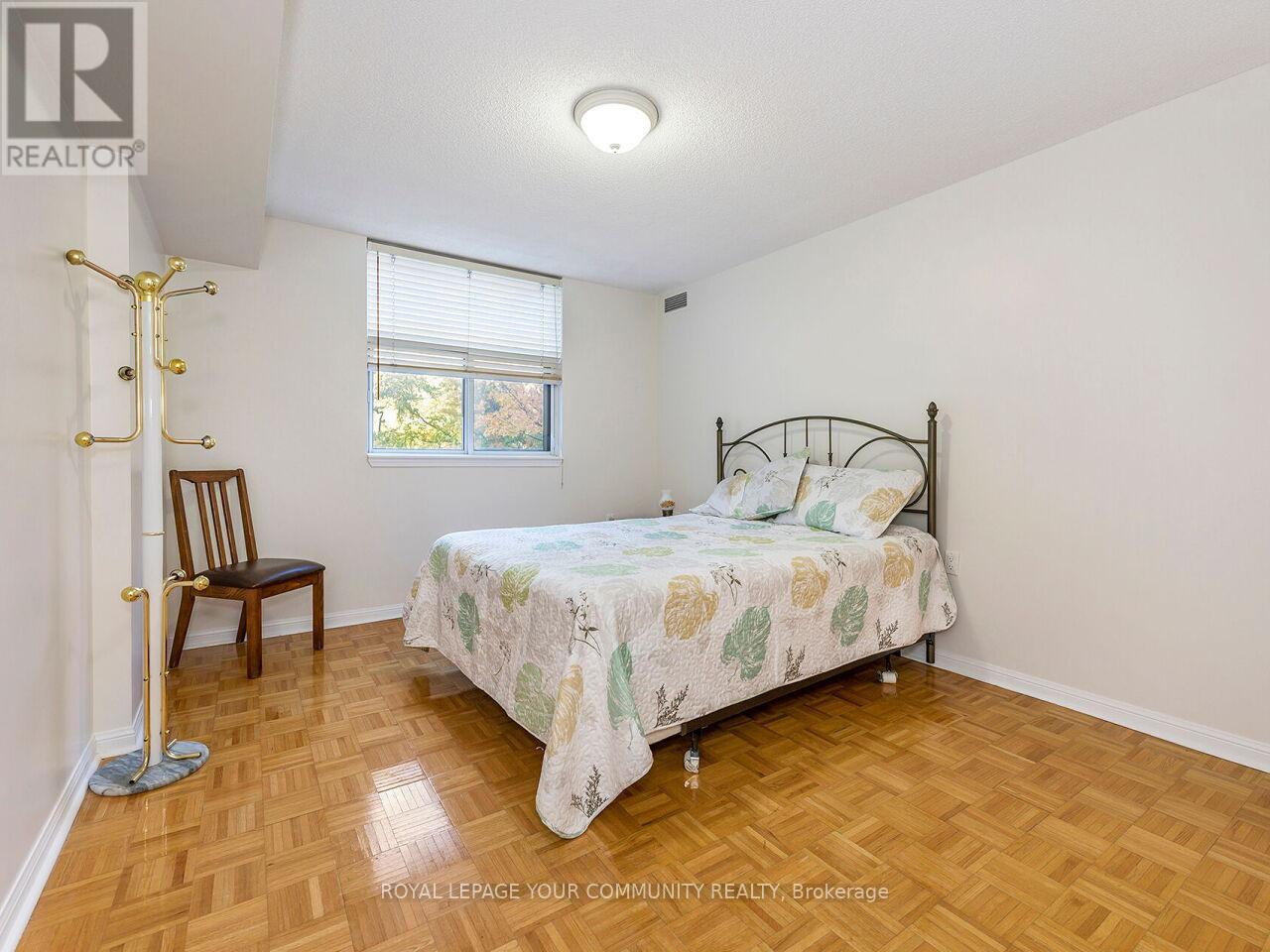 202 - 2506 Rutherford Road, Vaughan, Ontario  L4K 5N4 - Photo 14 - N12469756