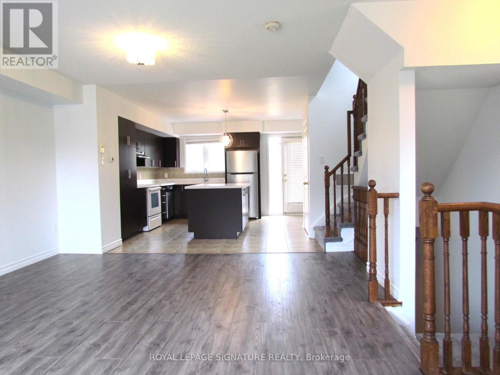 69 - 3056 Eglinton Avenue W, Mississauga, Ontario  L5M 8E4 - Photo 5 - W12471129