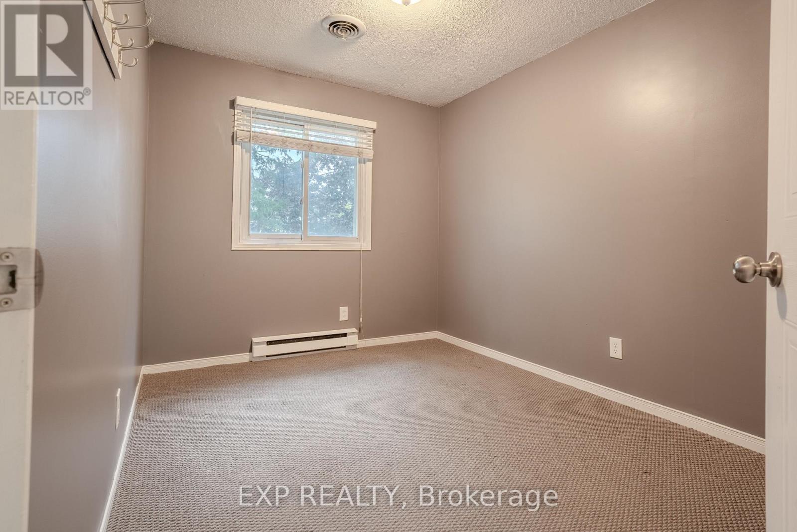 8 - 38 Elma Street, St. Catharines, Ontario  L2N 6Z3 - Photo 17 - X12473083