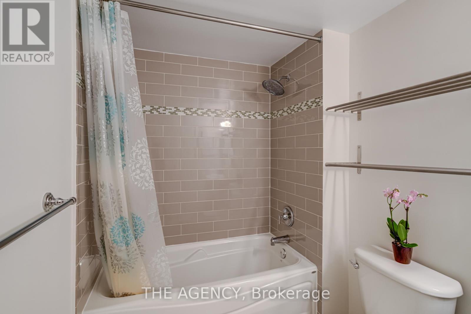 1039 - 54 East Liberty Street, Toronto, Ontario  M6K 3P3 - Photo 15 - C12473070