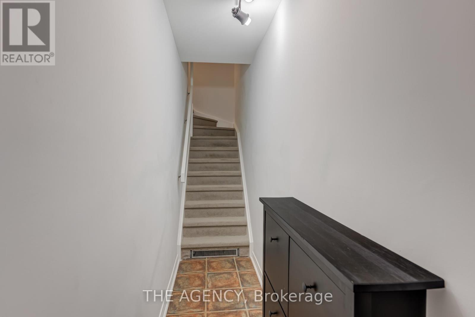 1039 - 54 East Liberty Street, Toronto, Ontario  M6K 3P3 - Photo 8 - C12473070