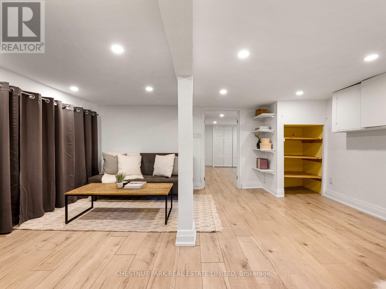 629 Duplex Avenue, Toronto, Ontario  M4R 1W1 - Photo 33 - C12473091