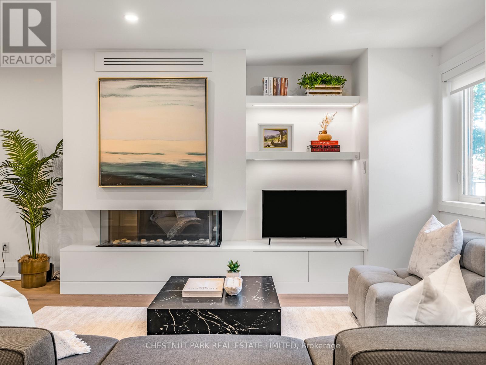 629 Duplex Avenue, Toronto, Ontario  M4R 1W1 - Photo 6 - C12473091