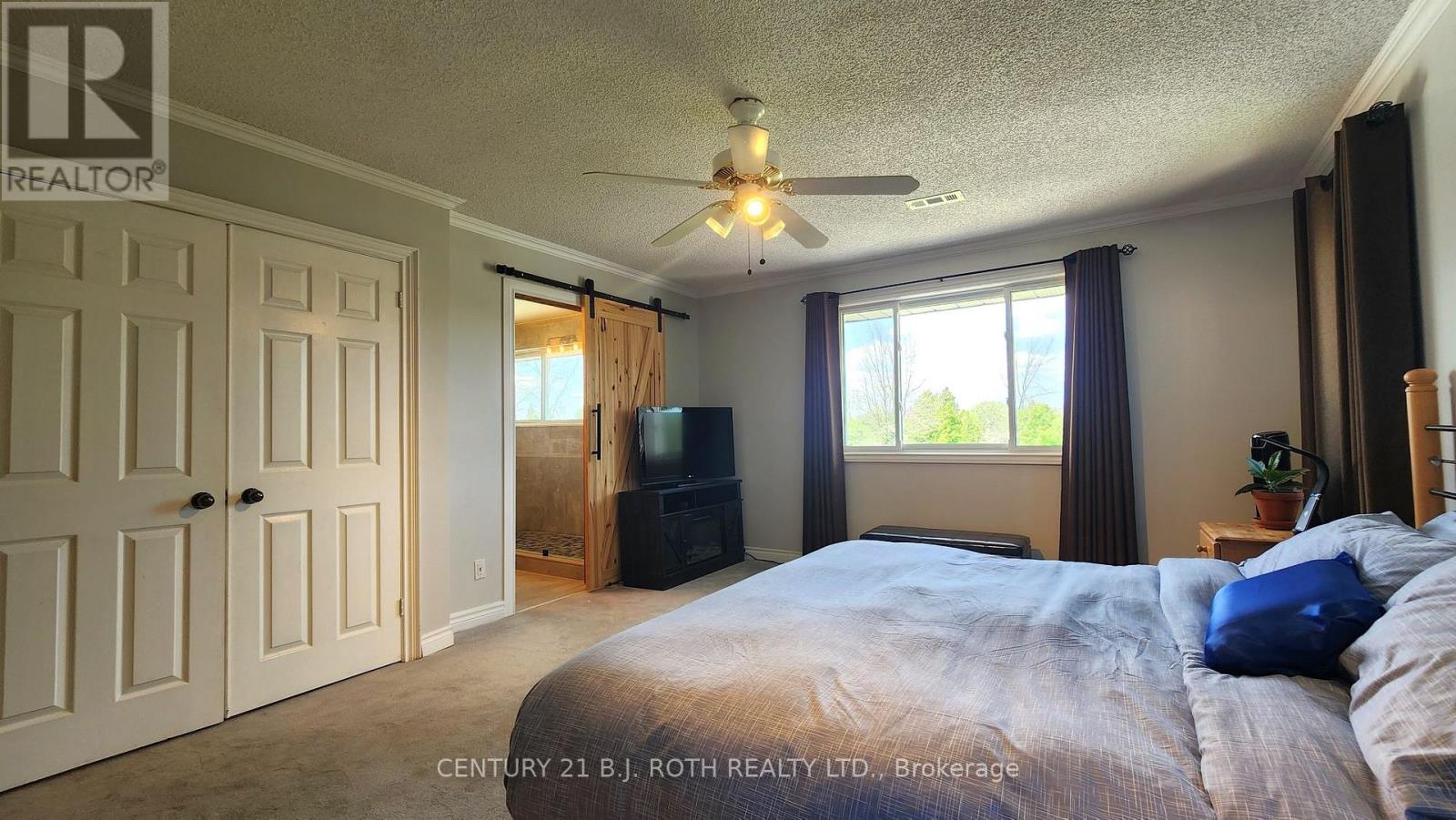 1252 Shore Acres Drive, Innisfil, Ontario  L0L 1R0 - Photo 20 - N12473081