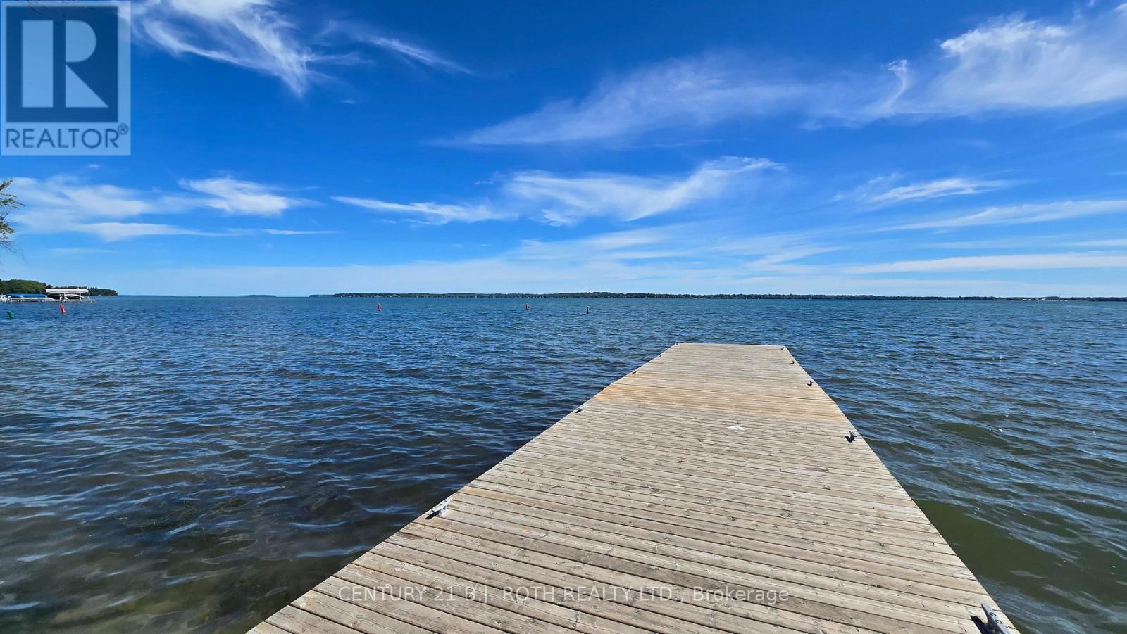 1252 Shore Acres Drive, Innisfil, Ontario  L0L 1R0 - Photo 33 - N12473081