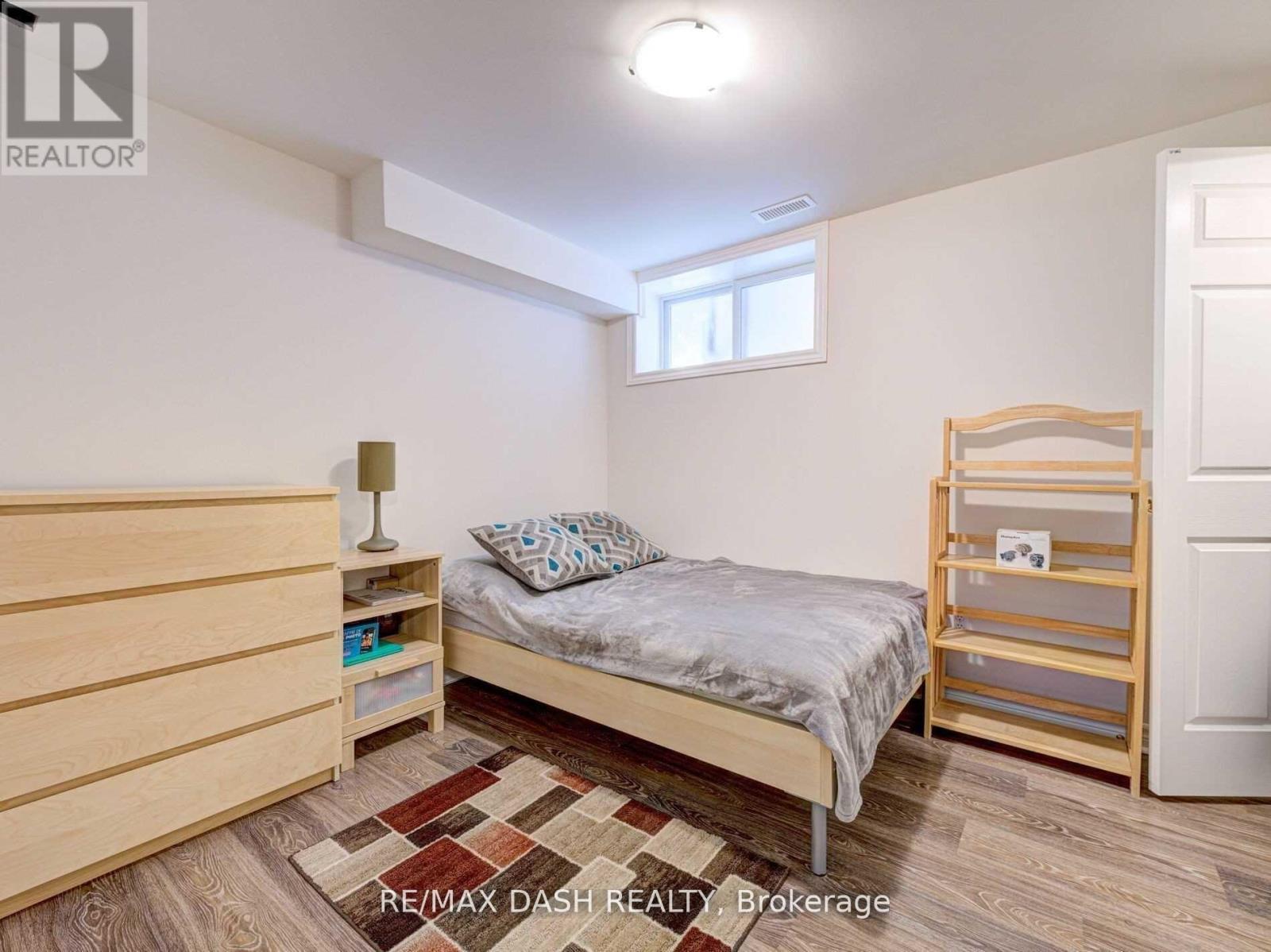 LOWER - 14 NESS ROAD, brampton (bram west), Ontario