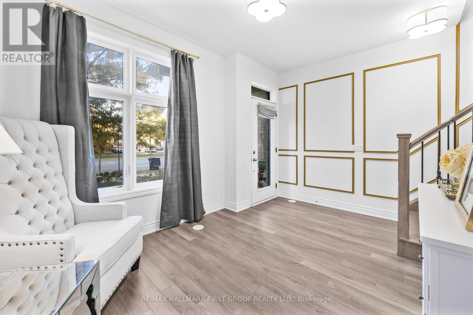 3034 Islington Avenue, Toronto (Humber Summit), Ontario  M9L 0A6 - Photo 16 - W12473085