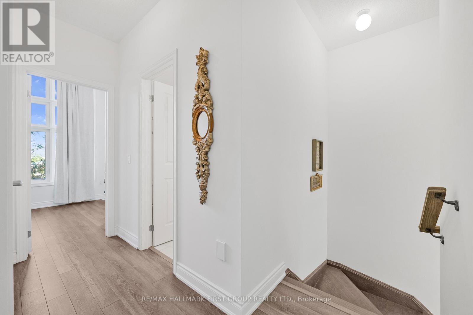 3034 Islington Avenue, Toronto (Humber Summit), Ontario  M9L 0A6 - Photo 22 - W12473085