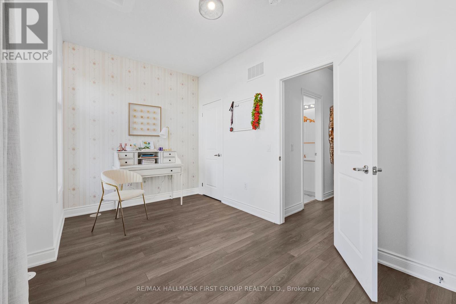 3034 Islington Avenue, Toronto (Humber Summit), Ontario  M9L 0A6 - Photo 28 - W12473085