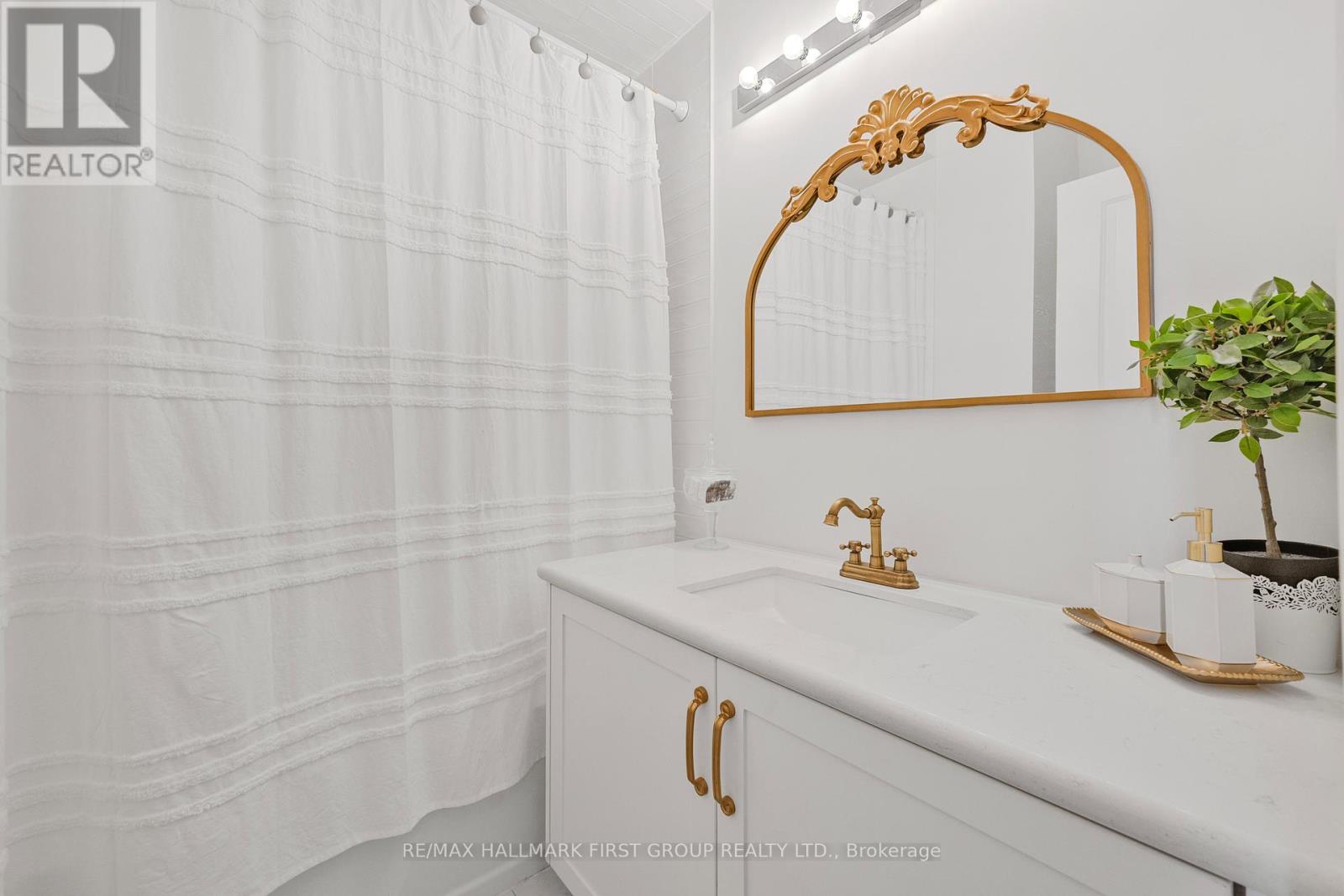 3034 Islington Avenue, Toronto (Humber Summit), Ontario  M9L 0A6 - Photo 30 - W12473085