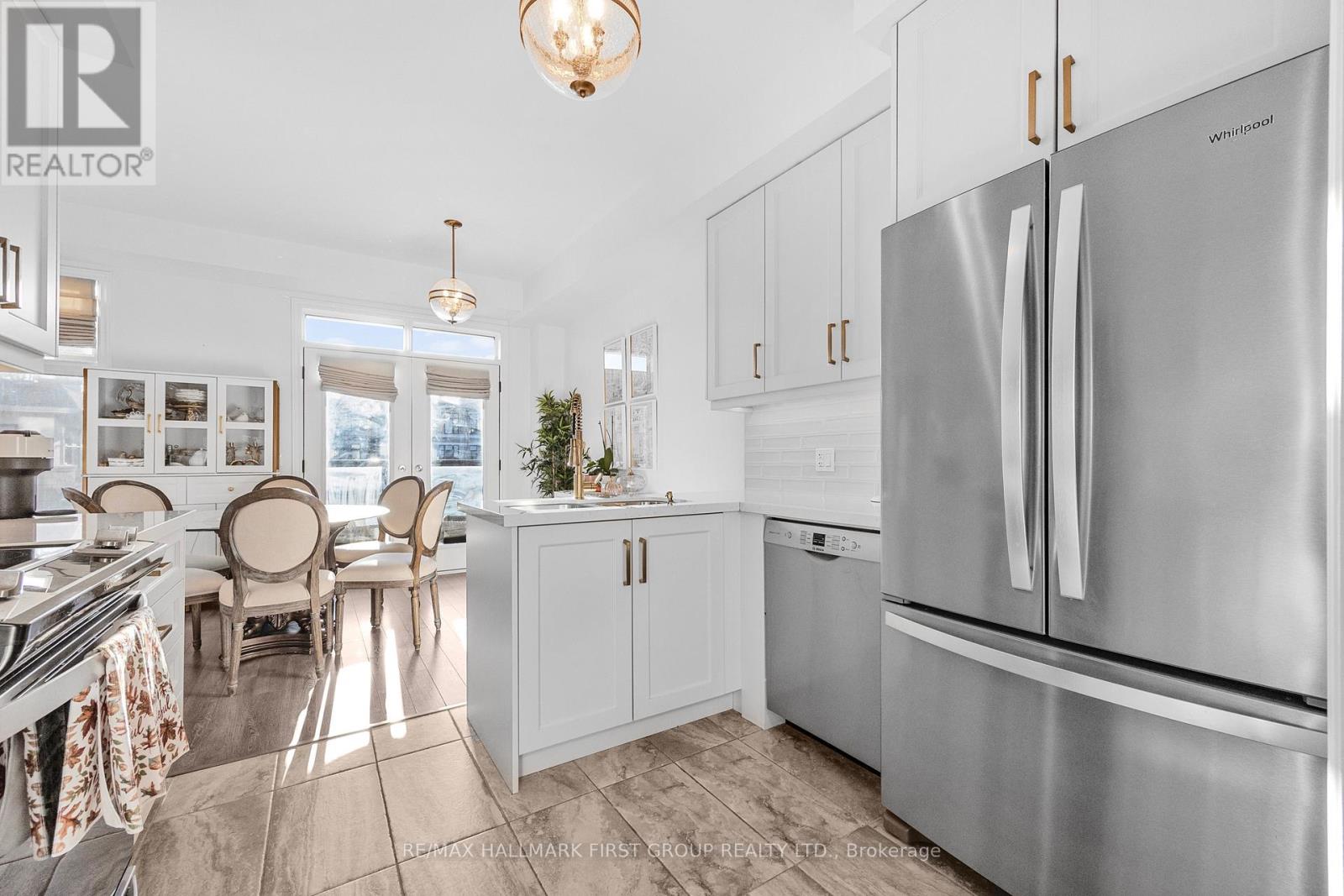 3034 Islington Avenue, Toronto (Humber Summit), Ontario  M9L 0A6 - Photo 9 - W12473085