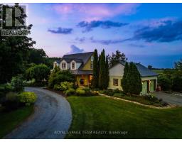 335 HAMILTON ROAD, Russell, Ontario
