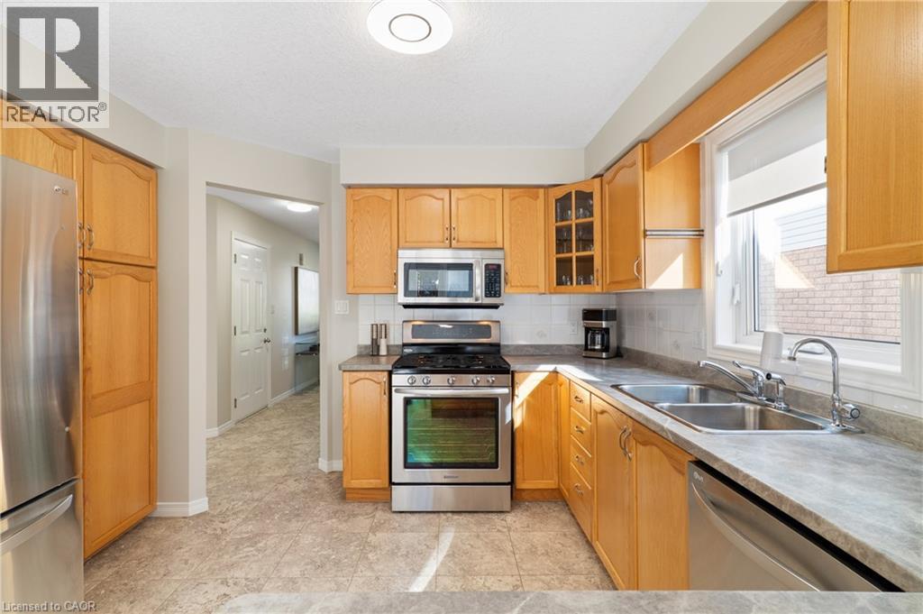 167 Bridgewater Crescent, Waterloo, Ontario  N2T 2M1 - Photo 18 - 40778243