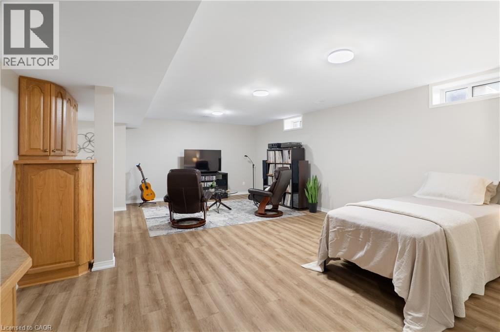 167 Bridgewater Crescent, Waterloo, Ontario  N2T 2M1 - Photo 36 - 40778243