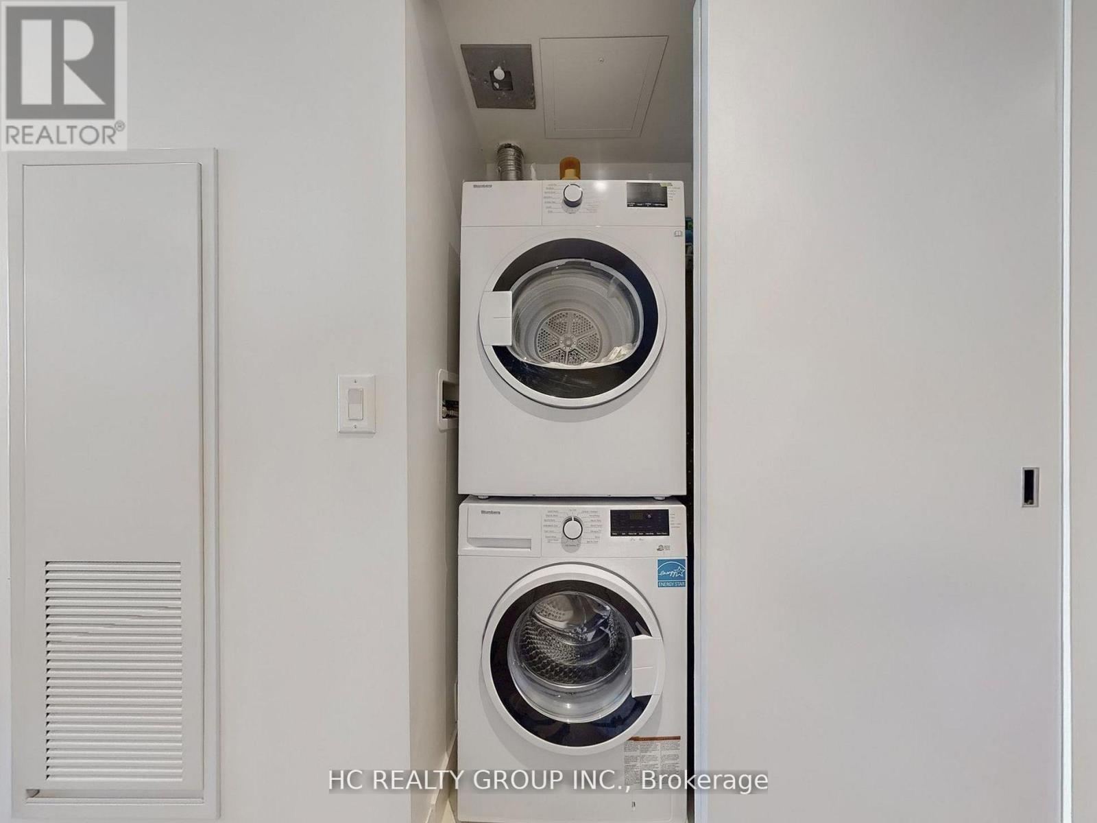 1303 - 15 Lower Jarvis Street, Toronto, Ontario  M5E 1R7 - Photo 17 - C12473094
