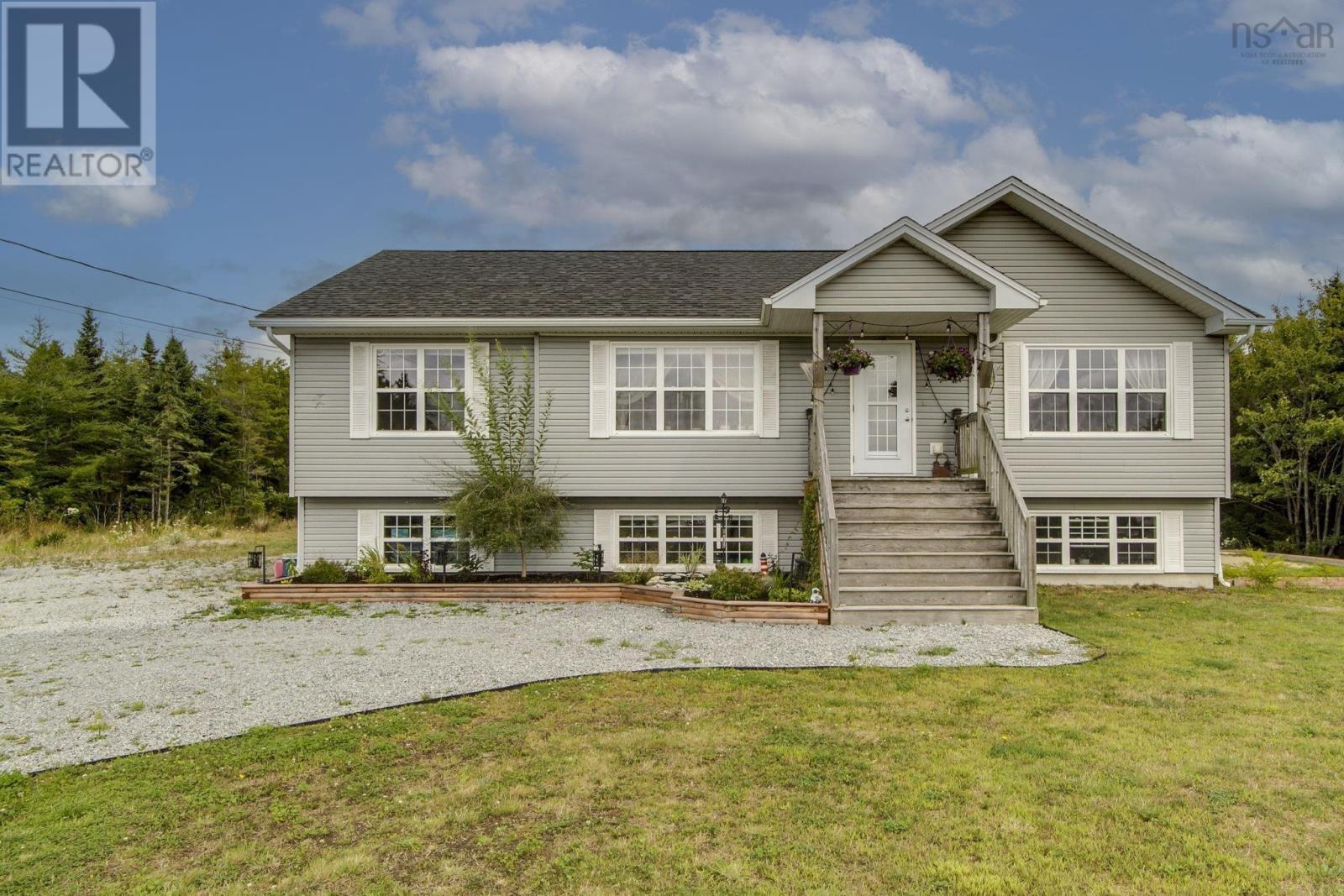 741 Villagedale Road, Coffinscroft, Nova Scotia  B0W 1E0 - Photo 1 - 202523195