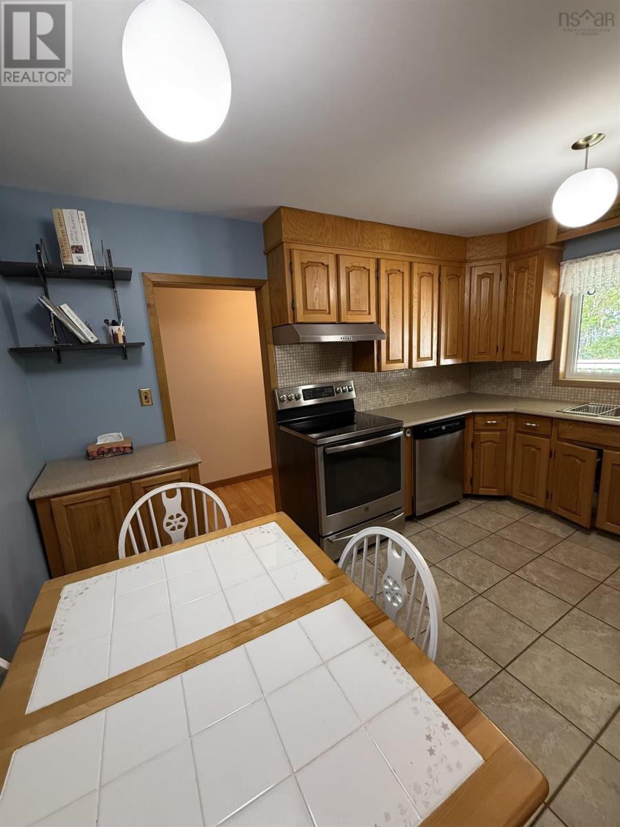 19 Eastwood Court, Cole Harbour, Nova Scotia  B2W 4J3 - Photo 16 - 202523921