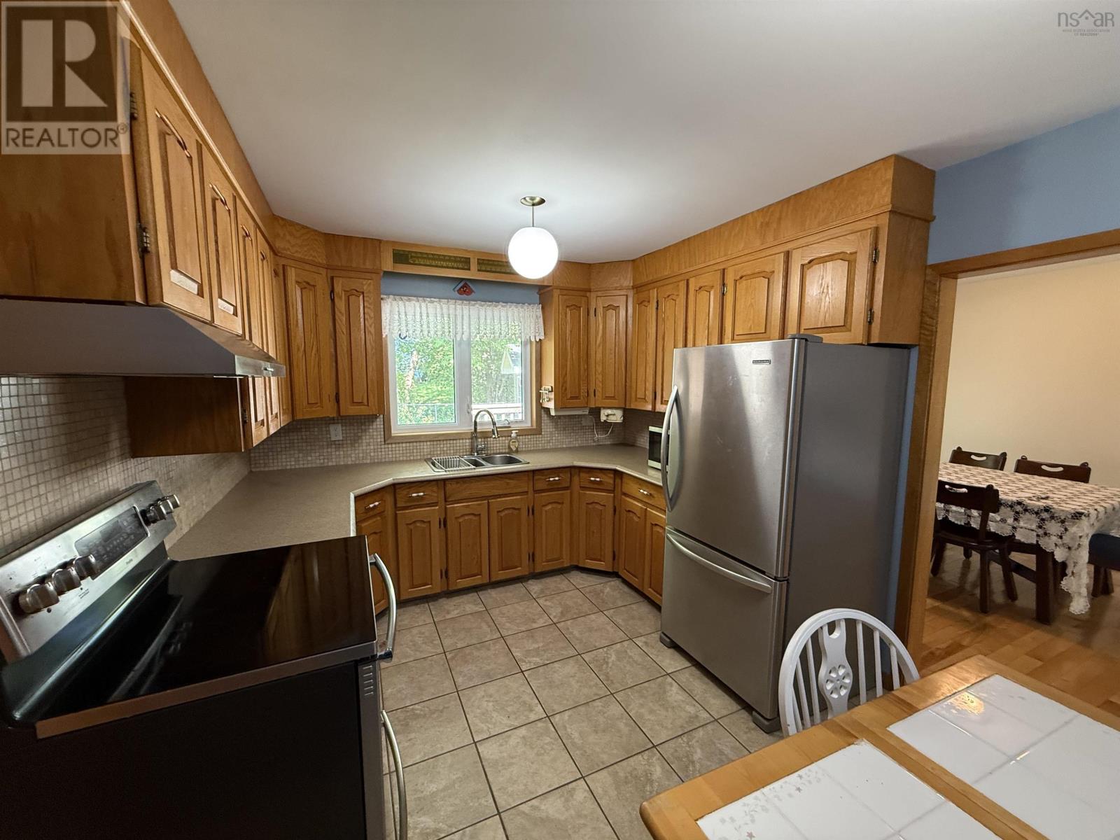 19 Eastwood Court, Cole Harbour, Nova Scotia  B2W 4J3 - Photo 18 - 202523921