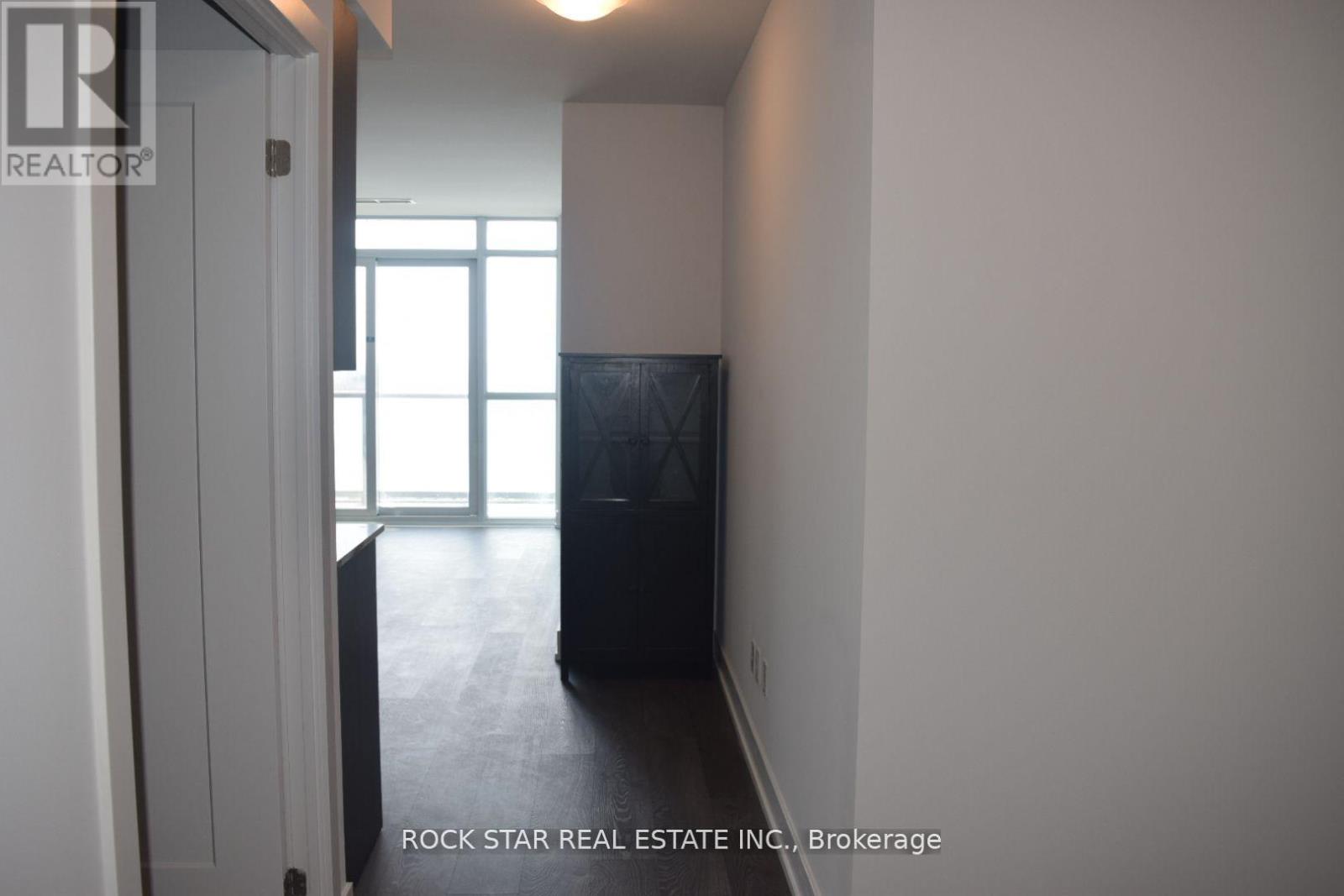 1717 - 2550 Simcoe Street N, Oshawa, Ontario  L1L 0R5 - Photo 2 - E12473101