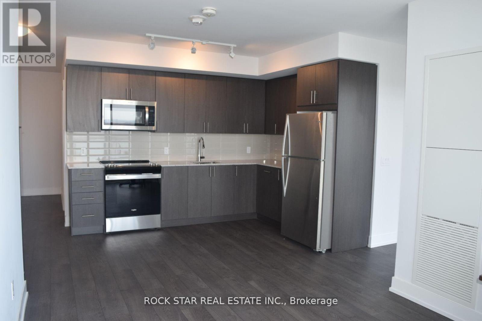 1717 - 2550 Simcoe Street N, Oshawa, Ontario  L1L 0R5 - Photo 4 - E12473101