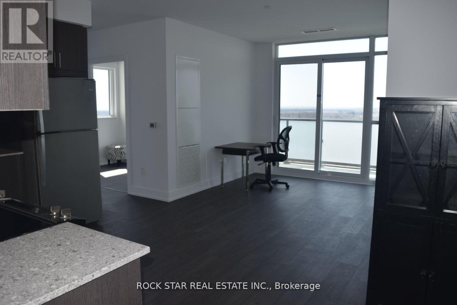 1717 - 2550 Simcoe Street N, Oshawa, Ontario  L1L 0R5 - Photo 7 - E12473101