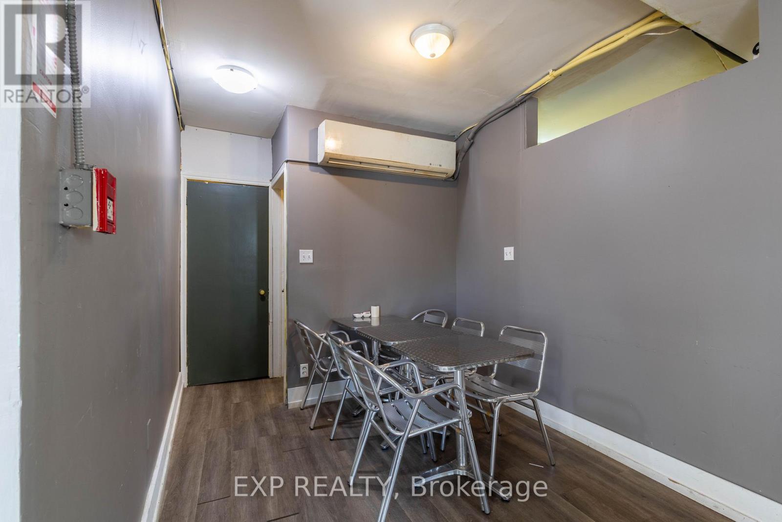 104 & 105 - 928 Lake Drive E, Georgina, Ontario  L0E 1L0 - Photo 14 - N12473107