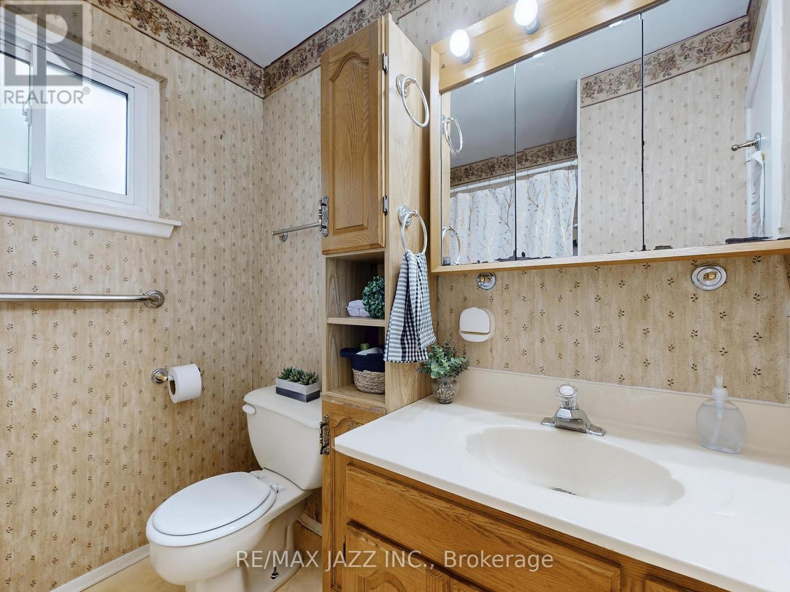 673 Lansdowne Drive, Oshawa, Ontario  L1G 1W5 - Photo 15 - E12473144