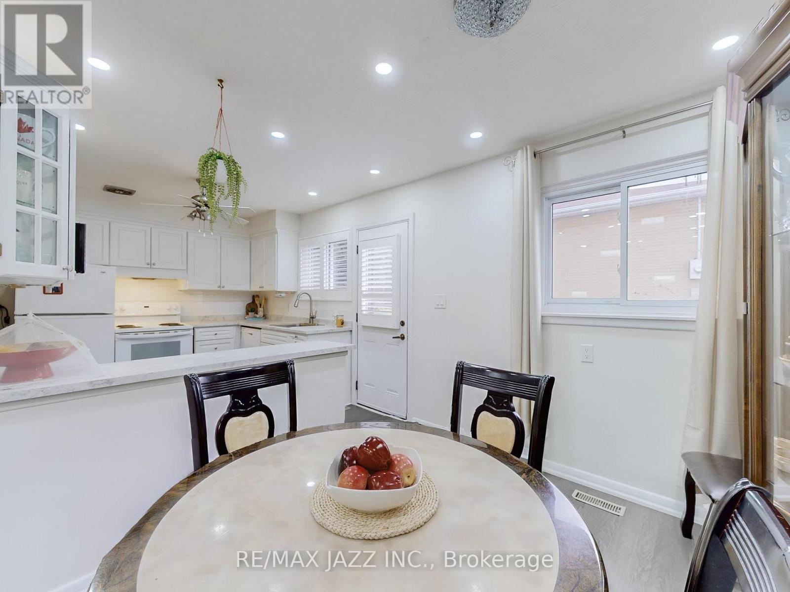673 Lansdowne Drive, Oshawa, Ontario  L1G 1W5 - Photo 6 - E12473144