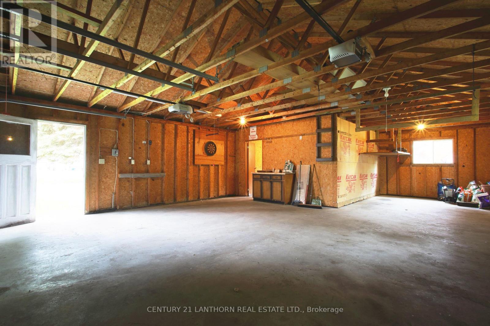 394 Montrose Road, Quinte West, Ontario  K8R 1A9 - Photo 21 - X12473159