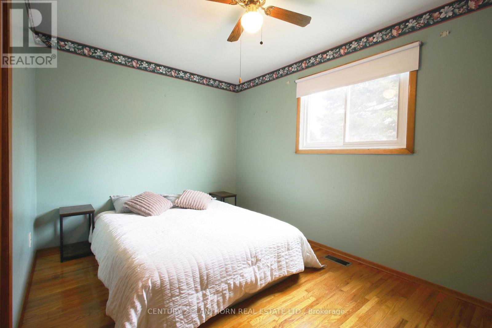 394 Montrose Road, Quinte West, Ontario  K8R 1A9 - Photo 9 - X12473159