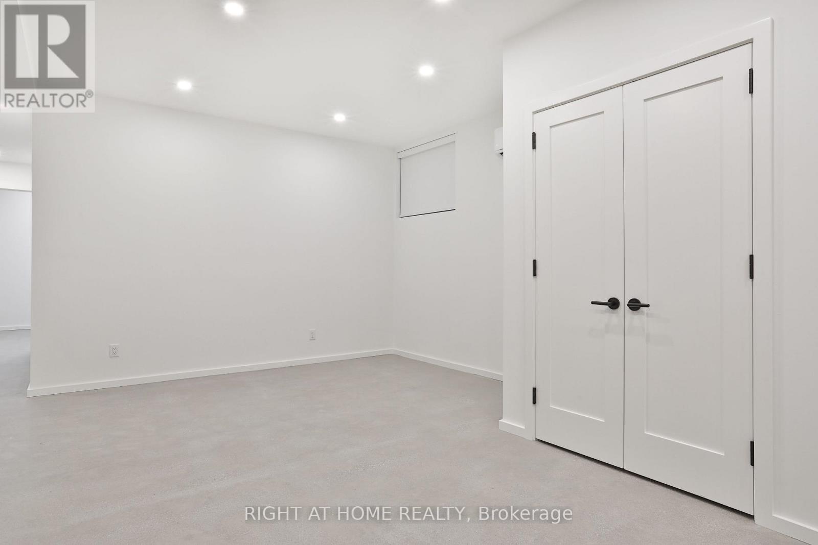 4 - 28 Salem Avenue, Toronto, Ontario  M6H 3C1 - Photo 5 - W12473098