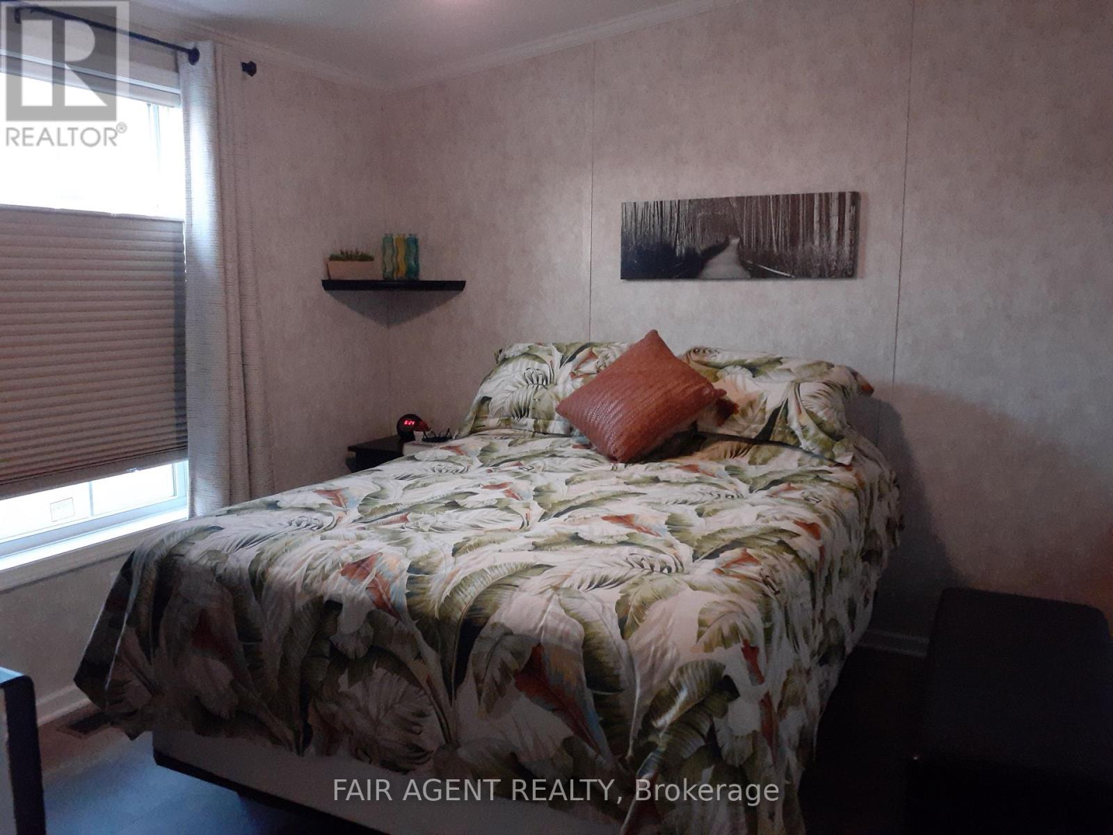 7 Forest Trail, Haldimand, Ontario  N0A 1L0 - Photo 19 - X12473122